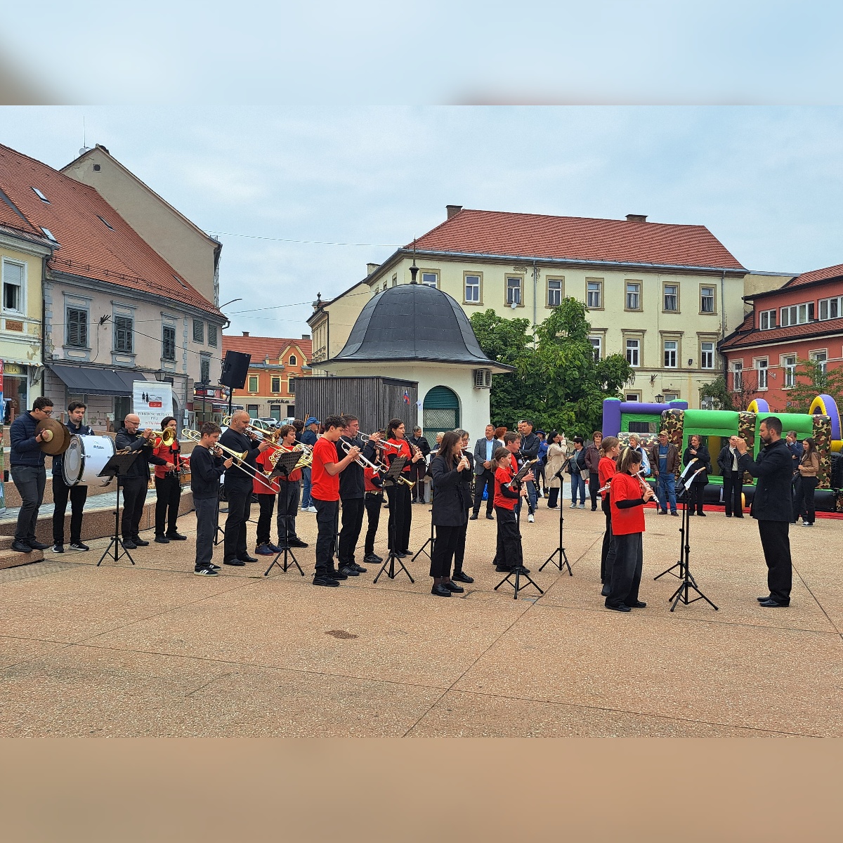 Člani pih. orkestra ZGŠ Ptuj